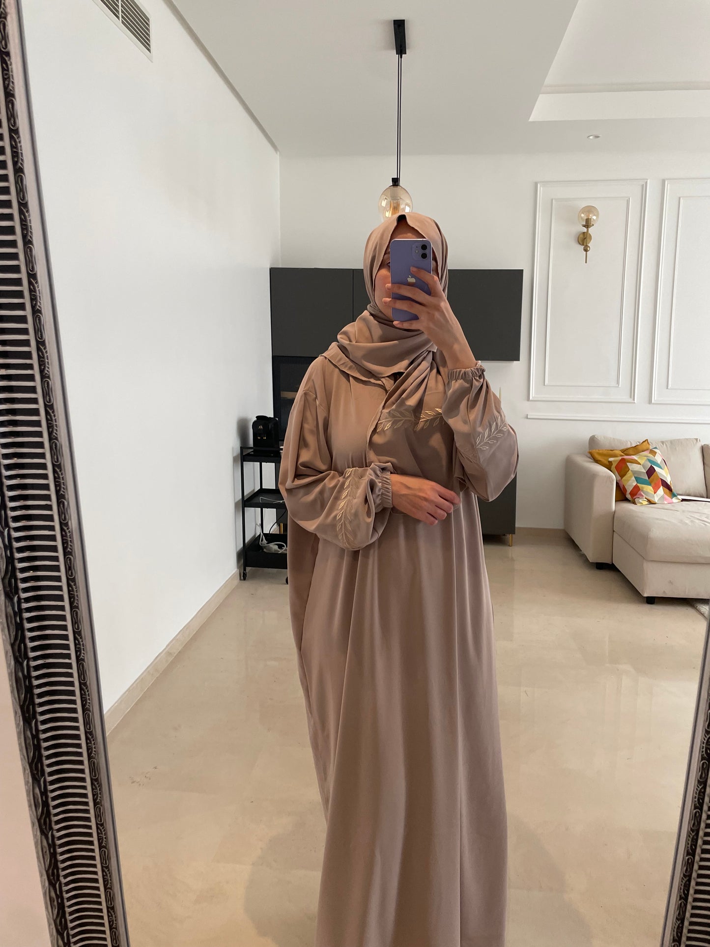 Abaya brodée